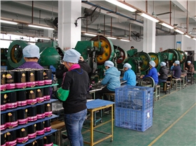 生產(chǎn)線上抽驗(yàn) 生產(chǎn)線上抽驗(yàn)