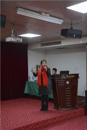 董小姐發(fā)言 董小姐發(fā)言