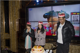 壽星們?cè)S愿 壽星們?cè)S愿