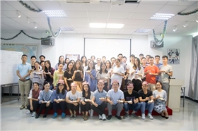 【生日篇】秋風(fēng)習(xí)習(xí)，感恩情意濃