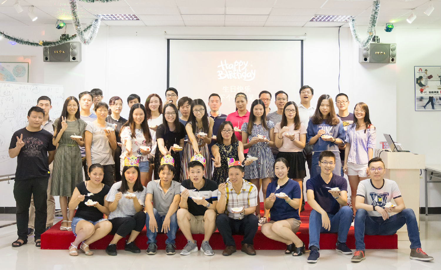 八月生日會(huì).jpg 八月生日會(huì).jpg