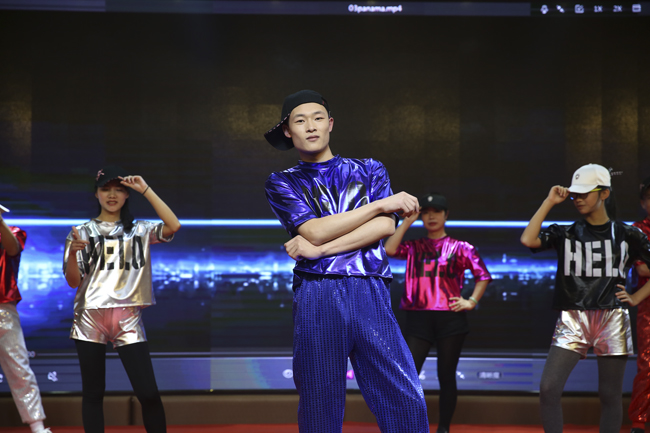 0N0A3890.jpg 0N0A3890.jpg