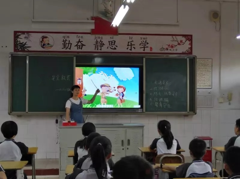 圓形固體飲料鐵罐